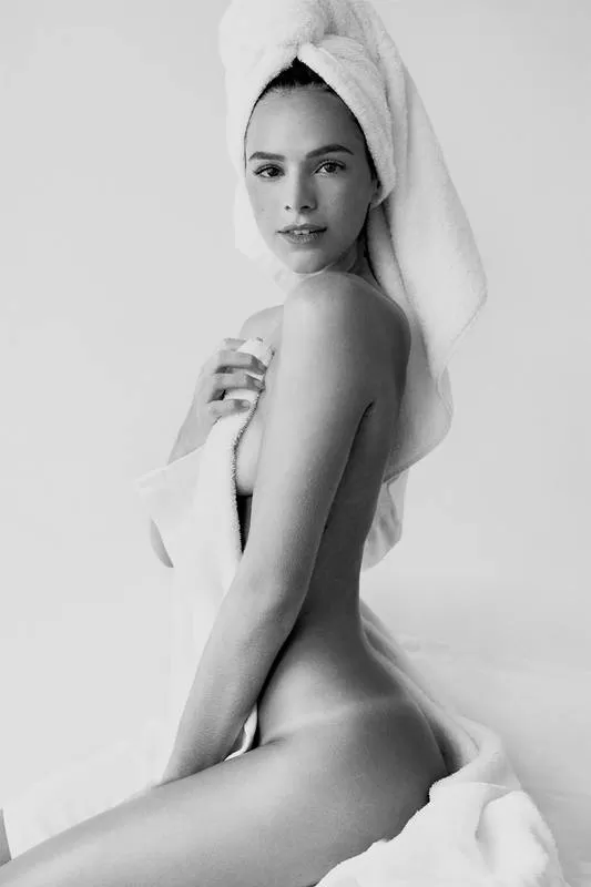 Bruna Marquezine fotos sensuais de tirar o fôlego